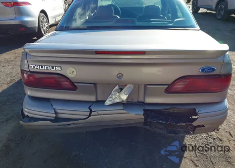 1995 Ford Taurus Gl/Se из США, поврежденный, VIN 1FALP52UXSG242400